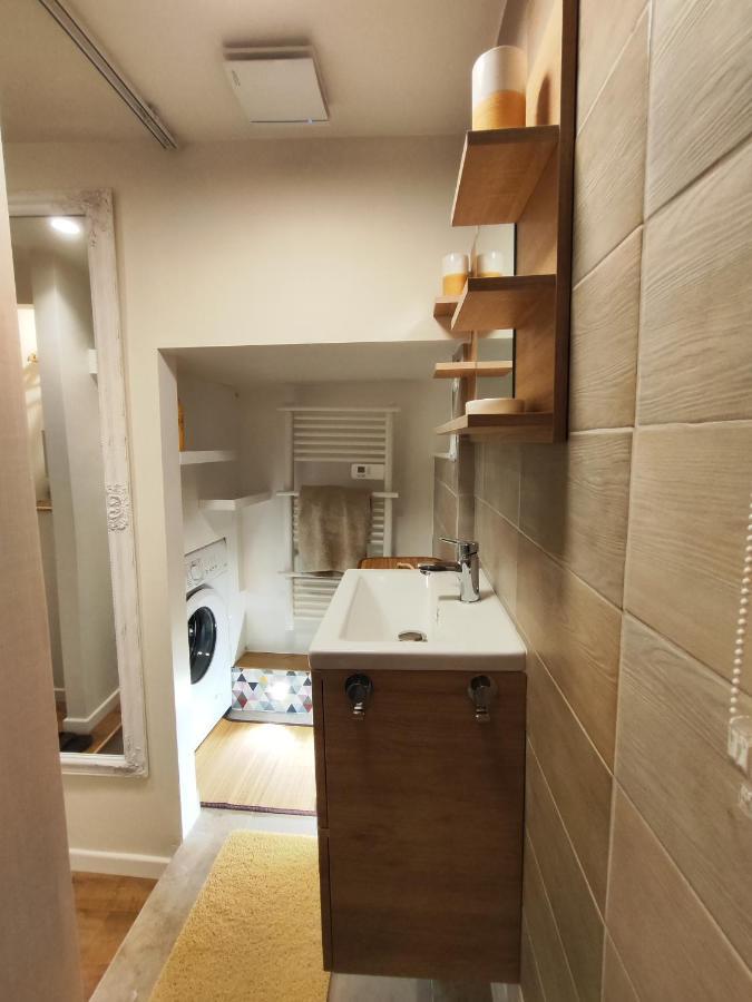 Studio Vieille Ville Tout Equipe Sans Ascenseur Menton Eksteriør billede